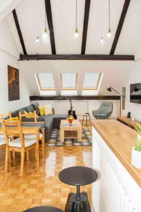 The Gallery Apartment